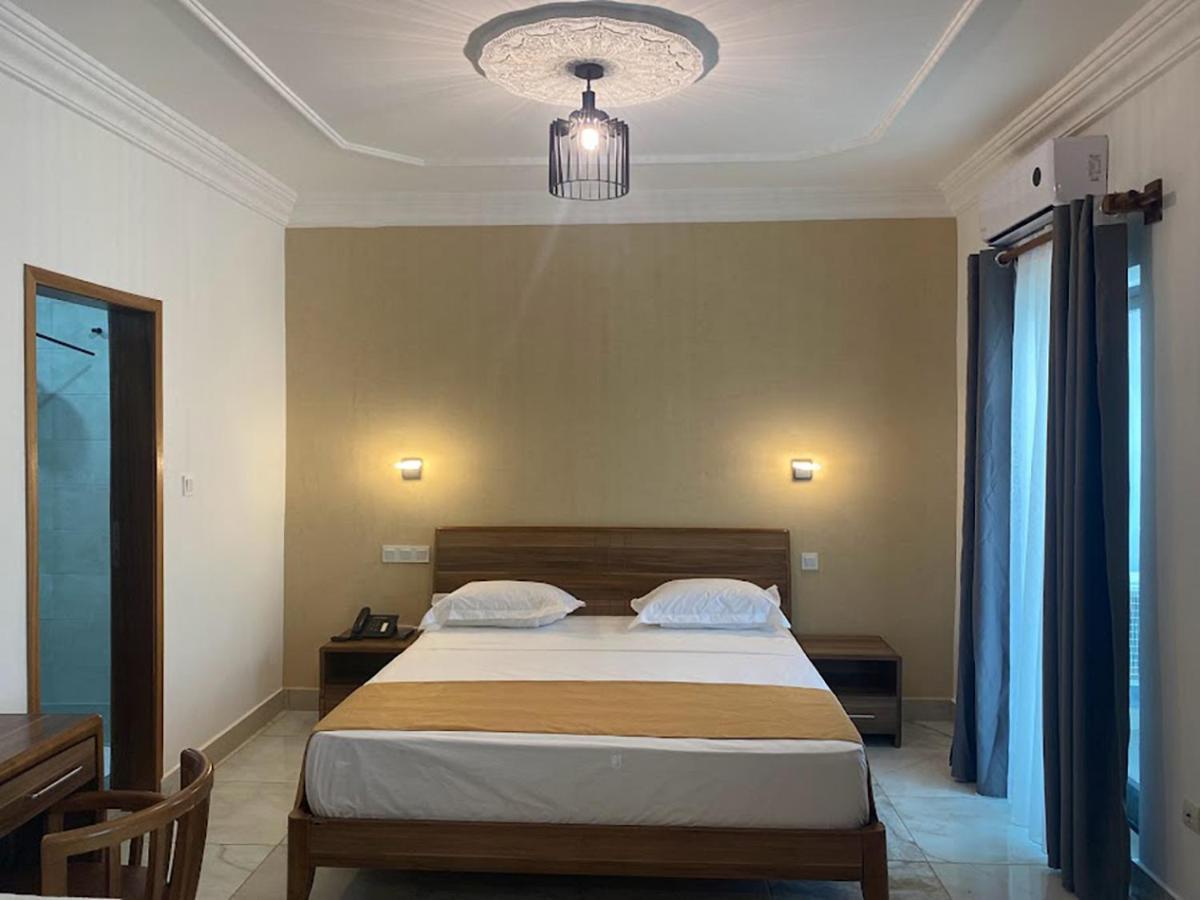Hotel Residence La Corniche Дакар Екстер'єр фото