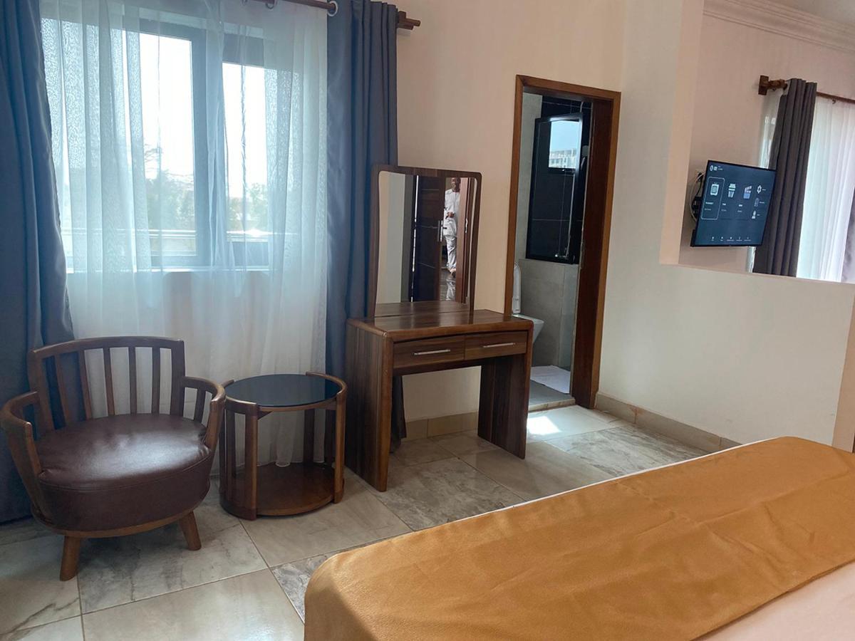 Hotel Residence La Corniche Дакар Екстер'єр фото