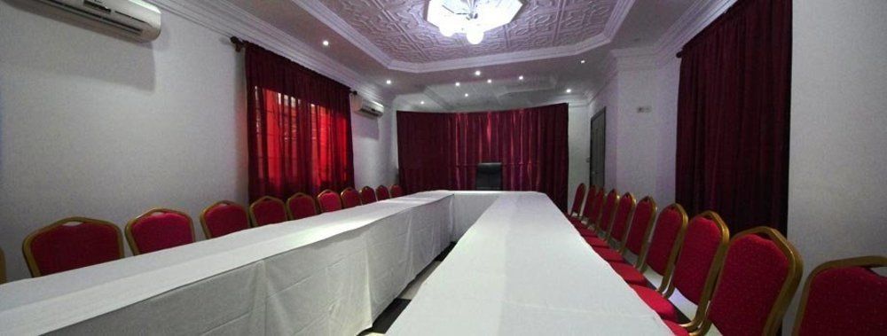 Hotel Residence La Corniche Дакар Екстер'єр фото